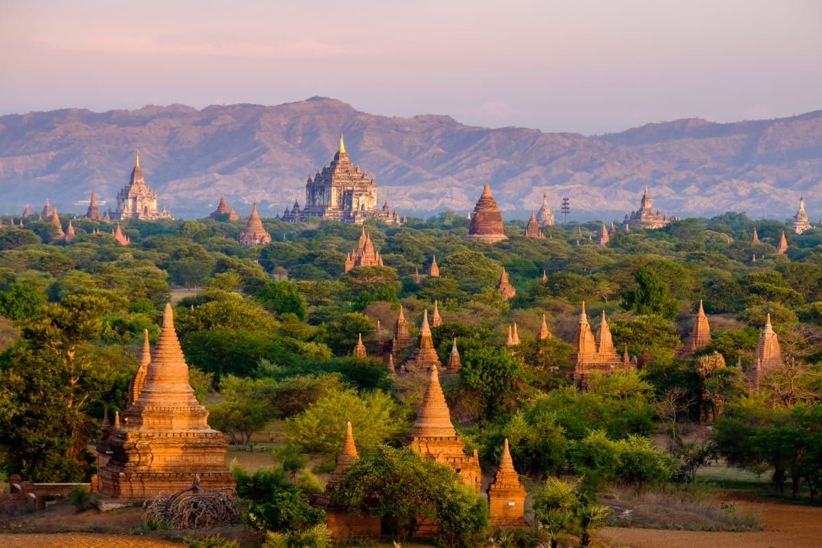 Bagan: A sea of ​​temples in ancient Burma