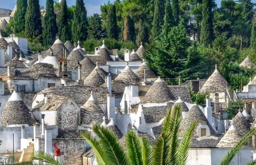 Alberobello, the village of Trullos, strangest and most picturesque in Italy.