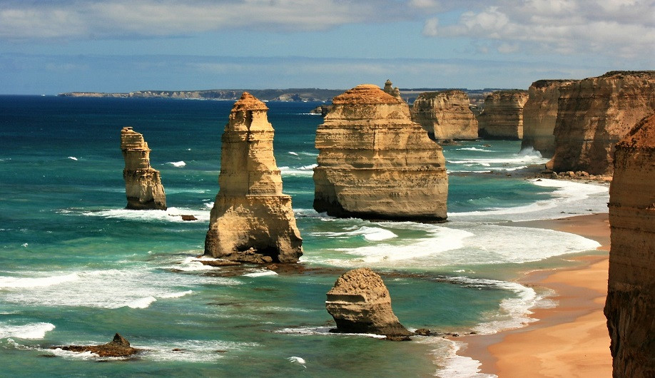 The Twelve Apostles in Australia. An Unforgettable Landscape!
